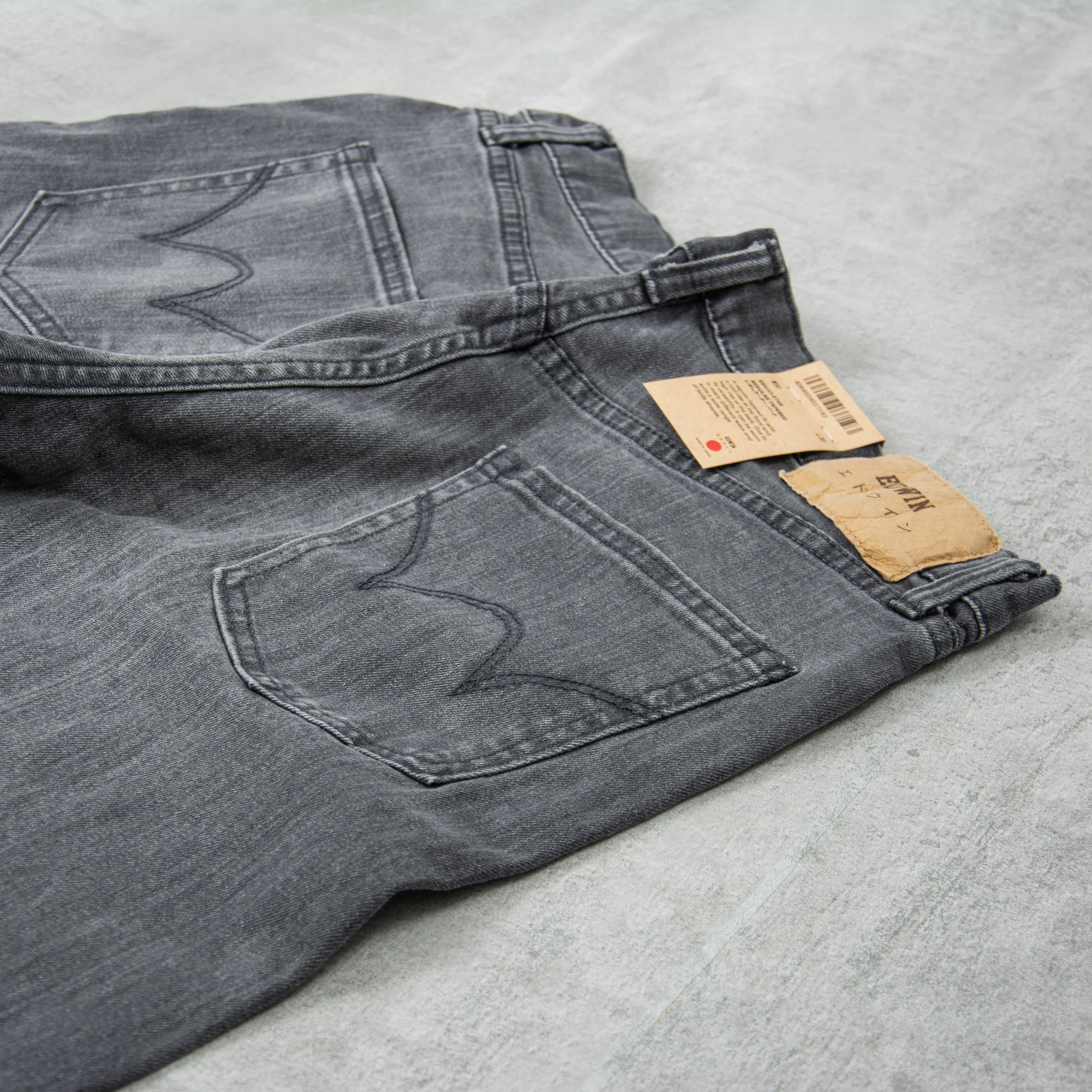 Edwin Regular Tapered Jeans Kaihara Stretch - Black x Black / Grey Used