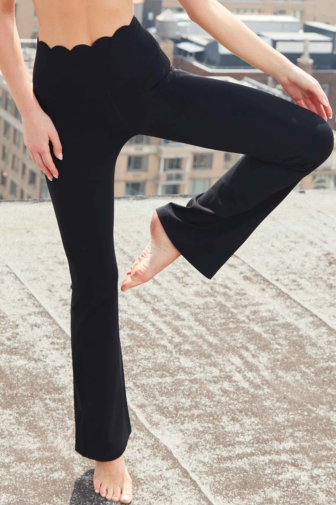 High-Waist Flare Legging