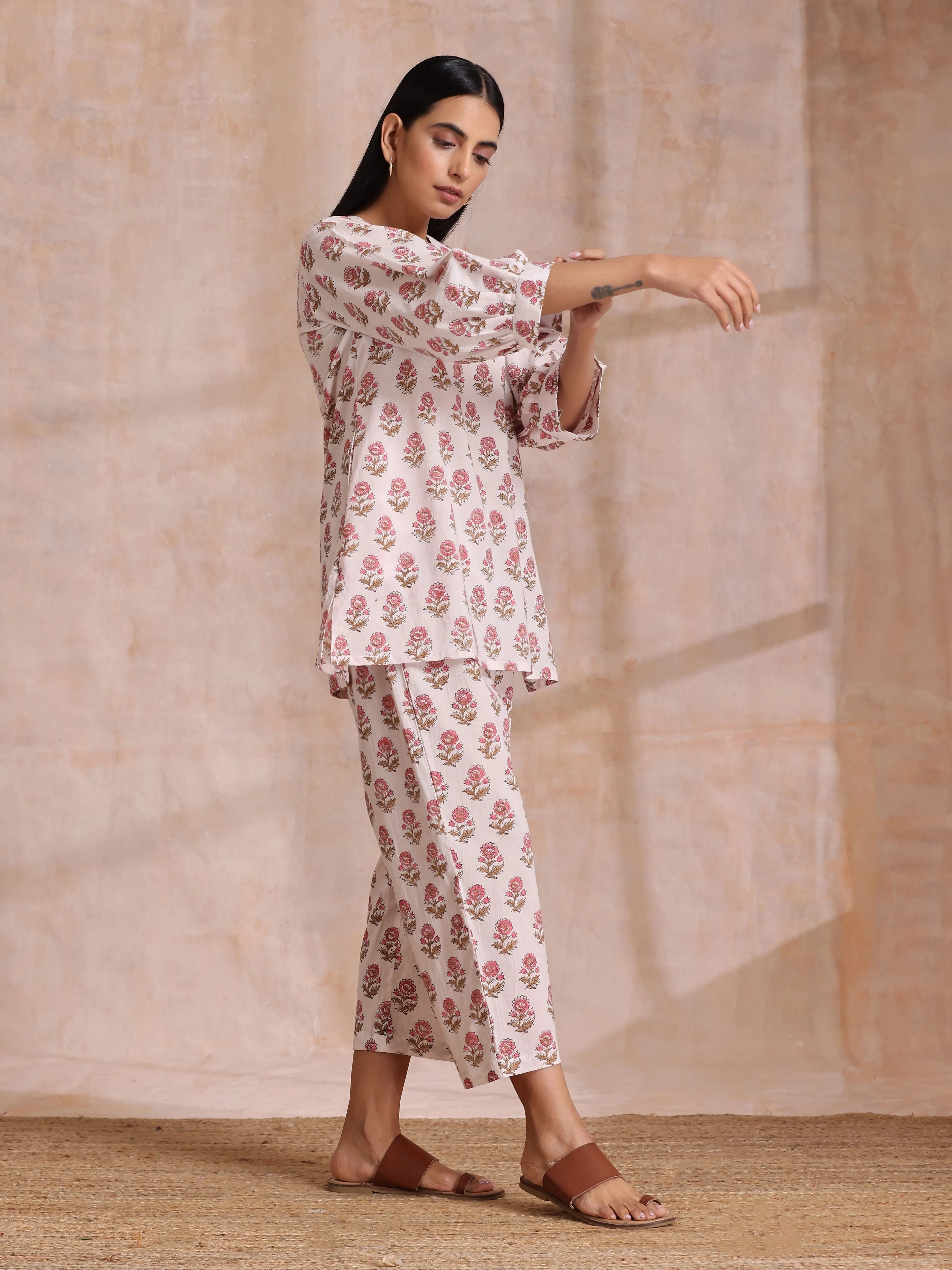 Pink Brown Buta On White Block Print Cotton Baggy Sleeve Co-Ord Set