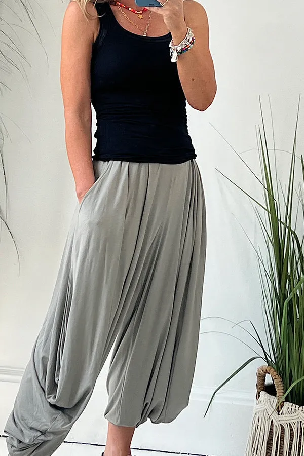 Super Comfy Elastic Waist Pocketed Harem Style Loose Pants